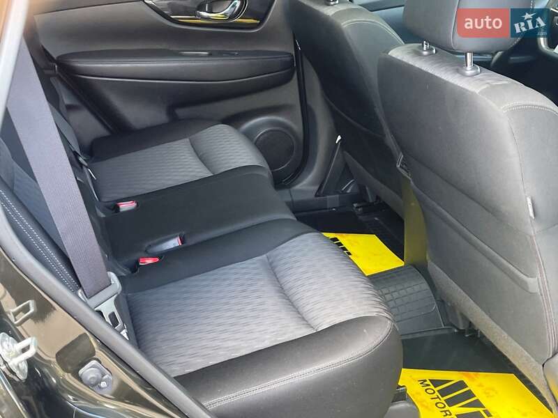 Позашляховик / Кросовер Nissan X-Trail 2019 в Києві