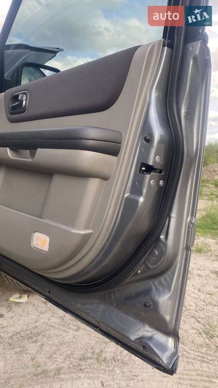 Внедорожник / Кроссовер Nissan X-Trail 2006 в Киеве