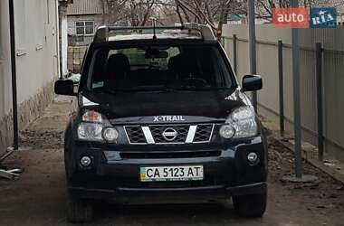 Позашляховик / Кросовер Nissan X-Trail 2008 в 