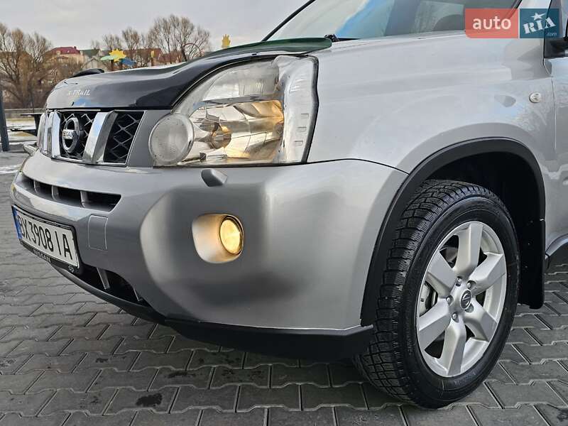 Внедорожник / Кроссовер Nissan X-Trail 2010 в Житомире