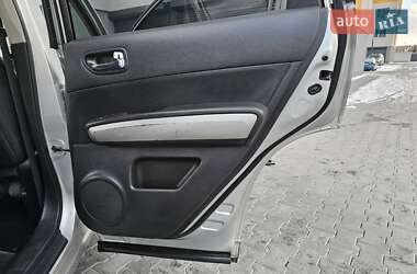 Позашляховик / Кросовер Nissan X-Trail 2010 в 