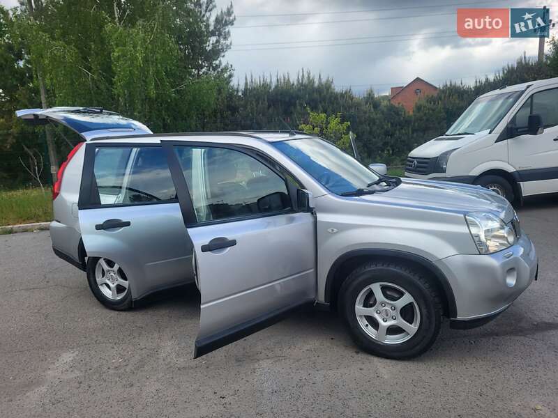 Позашляховик / Кросовер Nissan X-Trail 2008 в Хмельницькому