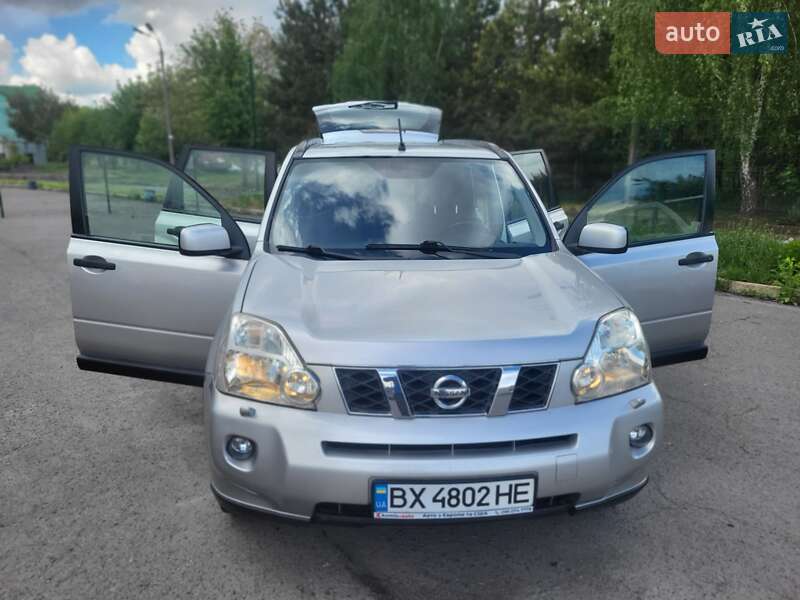 Позашляховик / Кросовер Nissan X-Trail 2008 в Хмельницькому