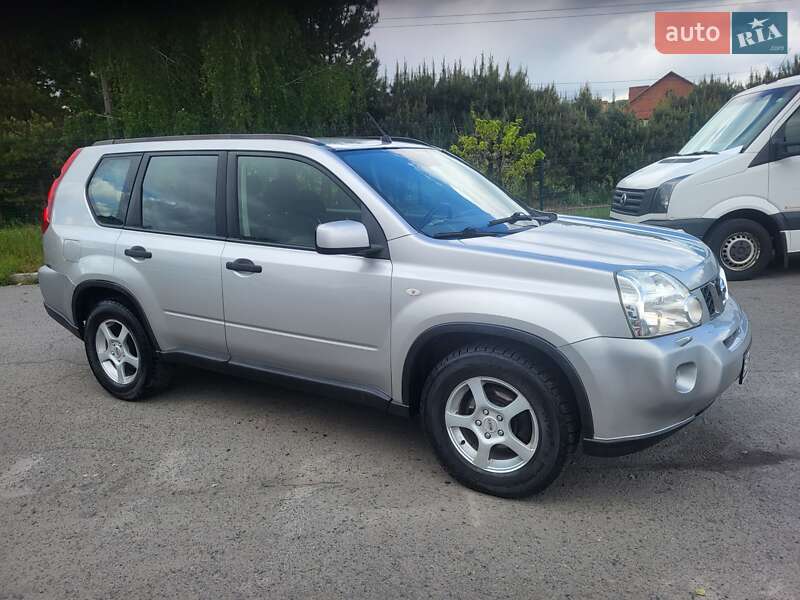 Позашляховик / Кросовер Nissan X-Trail 2008 в Хмельницькому