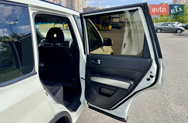 Внедорожник / Кроссовер Nissan X-Trail 2013 в 