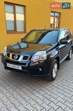Внедорожник / Кроссовер Nissan X-Trail 2013 в Луцке