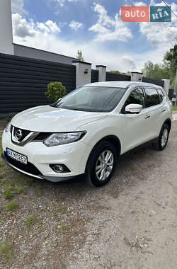 Позашляховик / Кросовер Nissan X-Trail 2017 в Києві