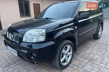 Внедорожник / Кроссовер Nissan X-Trail 2006 в Костополе