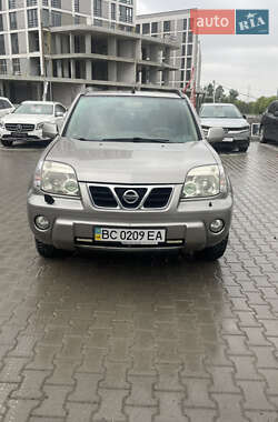 Внедорожник / Кроссовер Nissan X-Trail 2003 в Львове