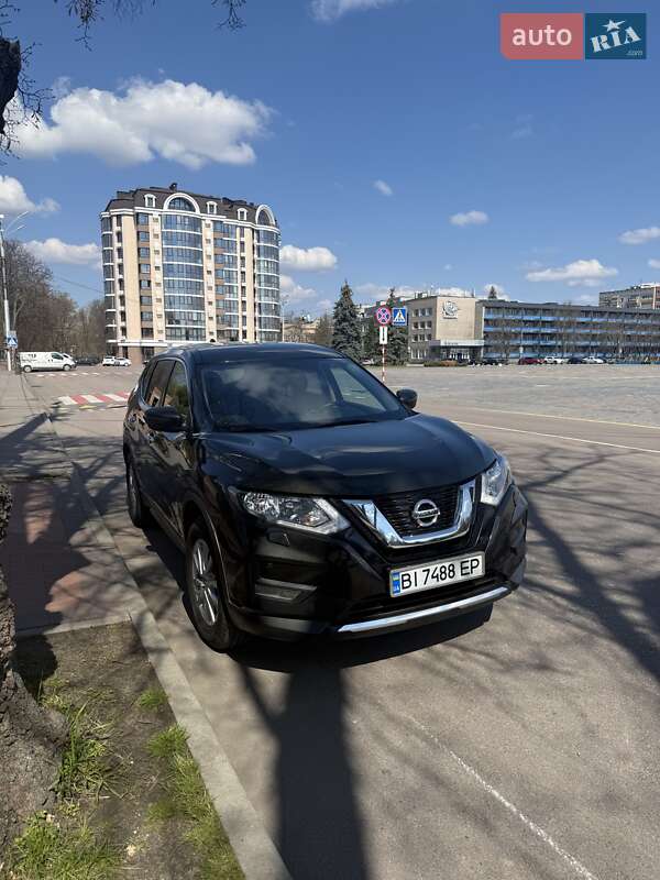 Позашляховик / Кросовер Nissan X-Trail 2020 в 