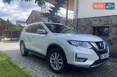 Внедорожник / Кроссовер Nissan X-Trail 2019 в Каменке-Бугской