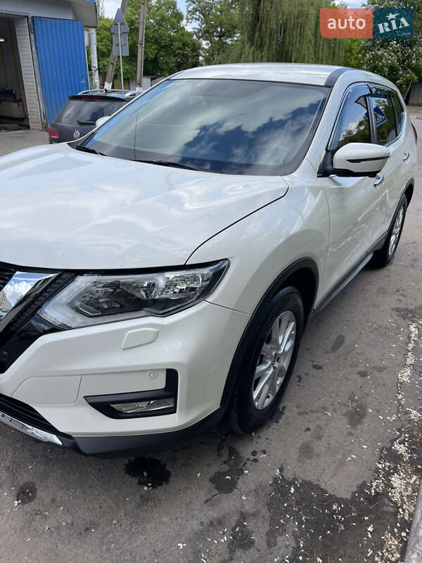 Внедорожник / Кроссовер Nissan X-Trail 2018 в Кривом Роге