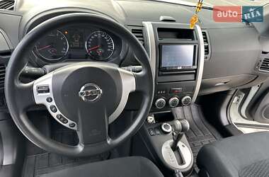 Позашляховик / Кросовер Nissan X-Trail 2011 в 