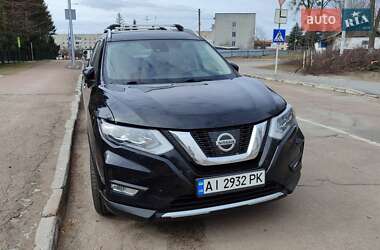 Позашляховик / Кросовер Nissan X-Trail 2017 в Києві