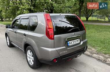Позашляховик / Кросовер Nissan X-Trail 2008 в 