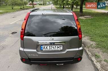 Позашляховик / Кросовер Nissan X-Trail 2008 в 