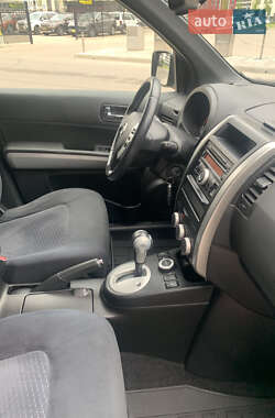 Позашляховик / Кросовер Nissan X-Trail 2011 в 