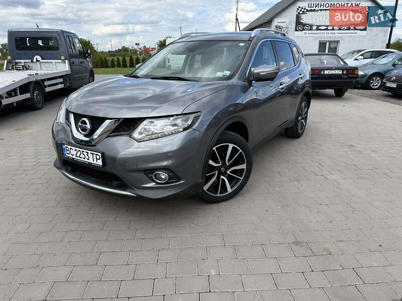 Nissan X-Trail 2015