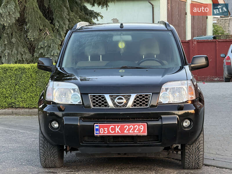 Позашляховик / Кросовер Nissan X-Trail 2007 в Кременці