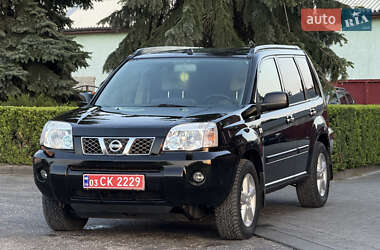 Внедорожник / Кроссовер Nissan X-Trail 2007 в 