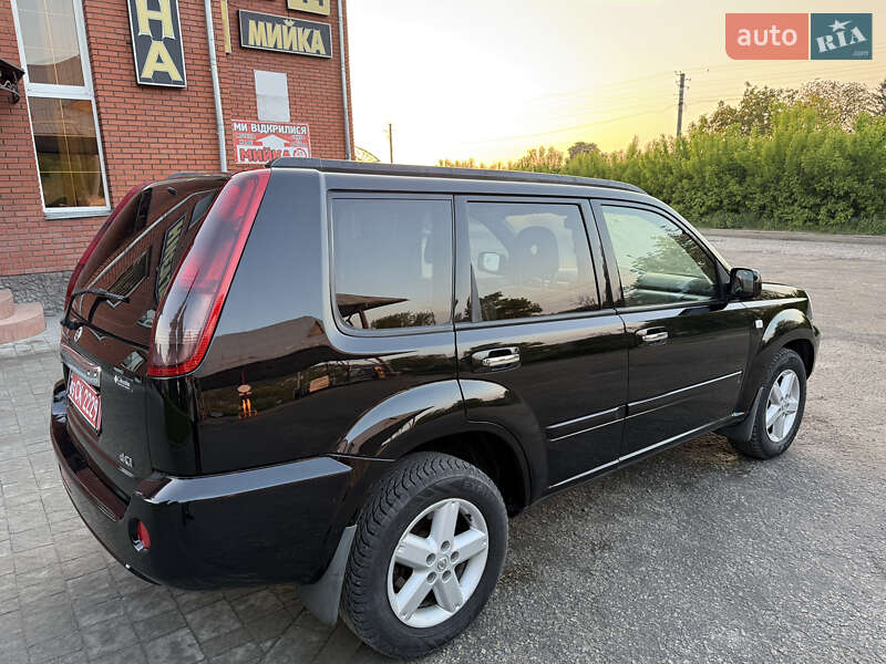 Позашляховик / Кросовер Nissan X-Trail 2007 в Кременці