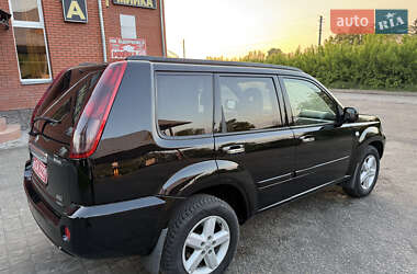 Внедорожник / Кроссовер Nissan X-Trail 2007 в 