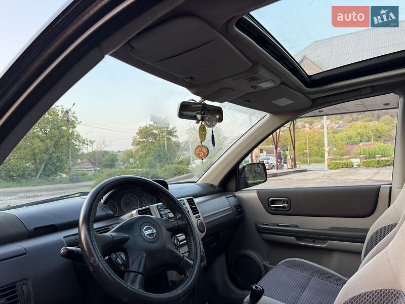 Позашляховик / Кросовер Nissan X-Trail 2007 в Кременці