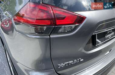 Позашляховик / Кросовер Nissan X-Trail 2021 в 