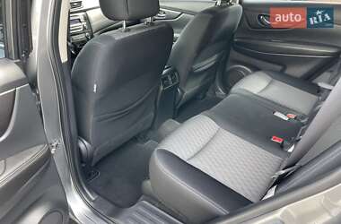 Позашляховик / Кросовер Nissan X-Trail 2021 в 