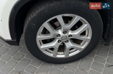 Позашляховик / Кросовер Nissan X-Trail 2012 в 