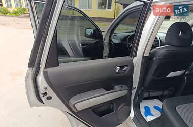 Позашляховик / Кросовер Nissan X-Trail 2010 в 
