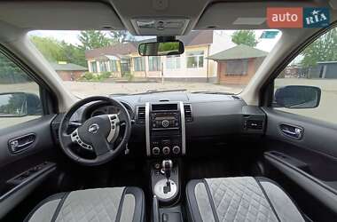 Позашляховик / Кросовер Nissan X-Trail 2010 в 