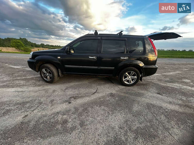 Внедорожник / Кроссовер Nissan X-Trail 2006 в Киеве