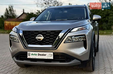 Позашляховик / Кросовер Nissan X-Trail 2024 в 
