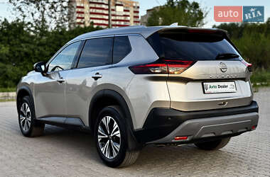 Позашляховик / Кросовер Nissan X-Trail 2024 в 