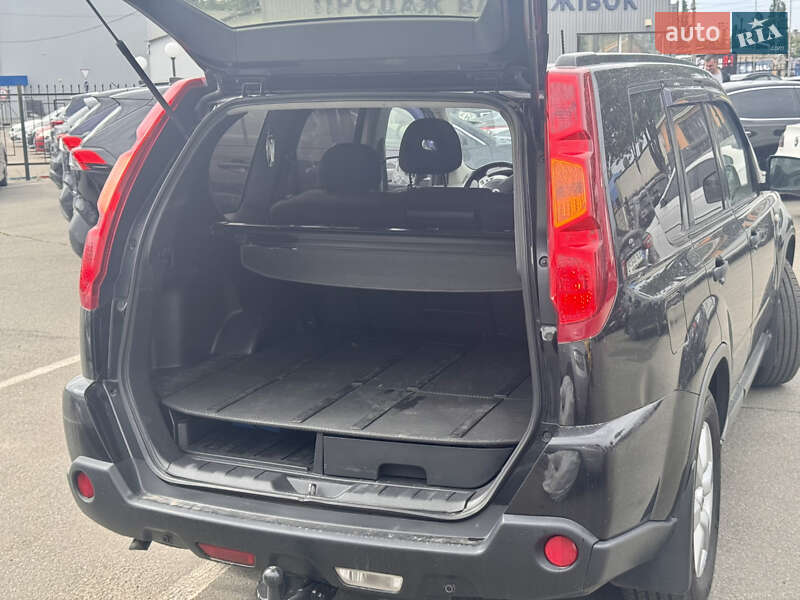 Внедорожник / Кроссовер Nissan X-Trail 2007 в Киеве