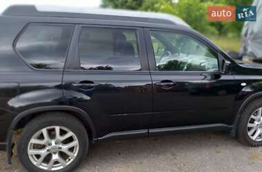 Внедорожник / Кроссовер Nissan X-Trail 2011 в 