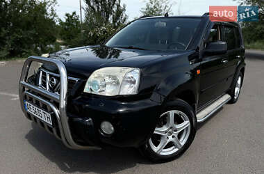 Внедорожник / Кроссовер Nissan X-Trail 2002 в 