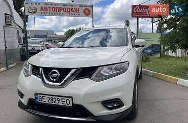 Позашляховик / Кросовер Nissan X-Trail 2015 в 