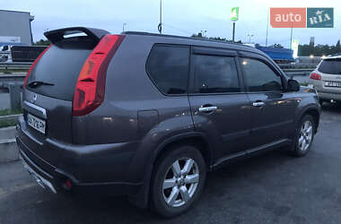 Внедорожник / Кроссовер Nissan X-Trail 2009 в Краснокутске