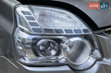 Внедорожник / Кроссовер Nissan X-Trail 2012 в 