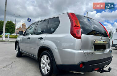 Внедорожник / Кроссовер Nissan X-Trail 2010 в 