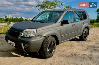 Позашляховик / Кросовер Nissan X-Trail 2001 в 