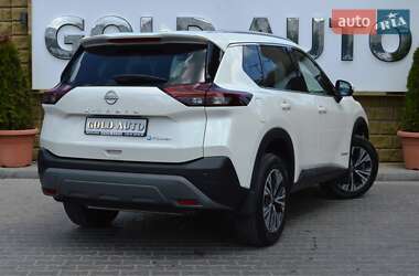 Позашляховик / Кросовер Nissan X-Trail 2023 в 