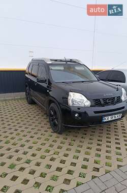 Позашляховик / Кросовер Nissan X-Trail 2008 в 