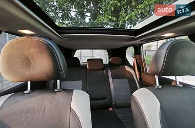 Позашляховик / Кросовер Nissan X-Trail 2012 в 