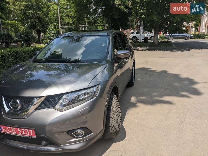 Внедорожник / Кроссовер Nissan X-Trail 2016 в Одессе