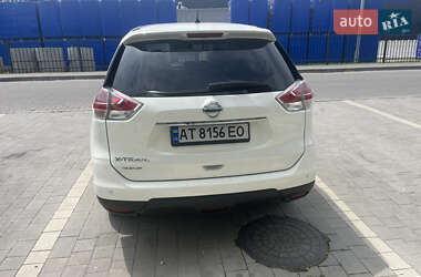 Внедорожник / Кроссовер Nissan X-Trail 2016 в 