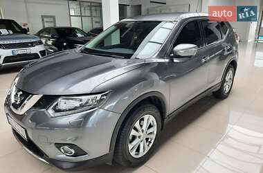 Внедорожник / Кроссовер Nissan X-Trail 2017 в Хмельницком