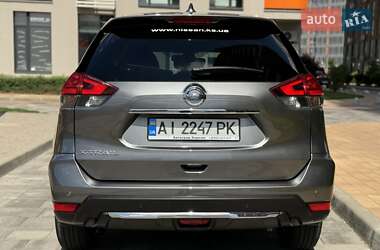 Внедорожник / Кроссовер Nissan X-Trail 2019 в 